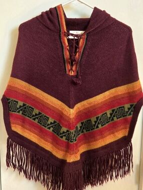 Peruvian Alpaca Wool Burgundy Hooded Poncho  With Andean Geometric Pattern
